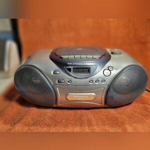 PANASONIC RX-D20 Boombox; Portable FM Radio CD Tape Player - Tested Works Great!
